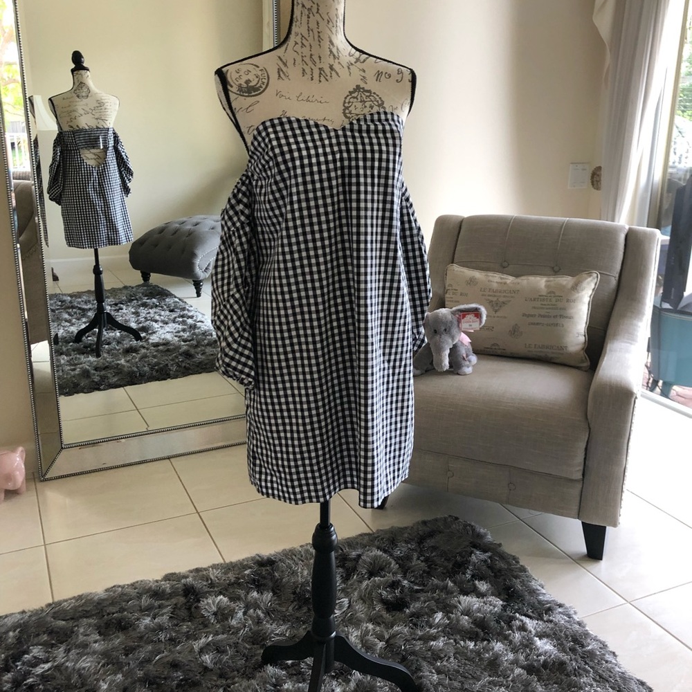 Gingham Off The Shoulder Shift Dress